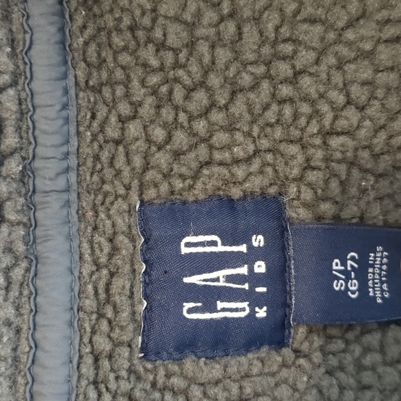 Gap Kid's Fleece Jacket - Picture 4 of 4